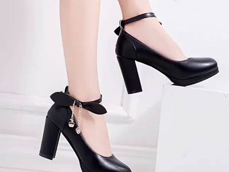 Spring New Versatile Fashion Women's High Heels.
