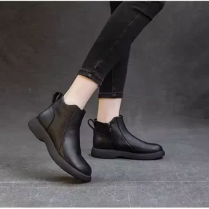 Ladies fashion boots.